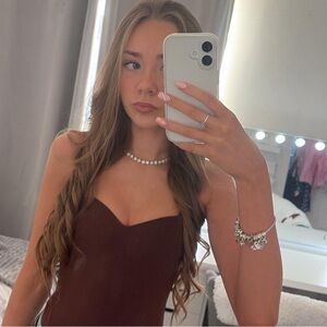 Meet your Posher, Posh